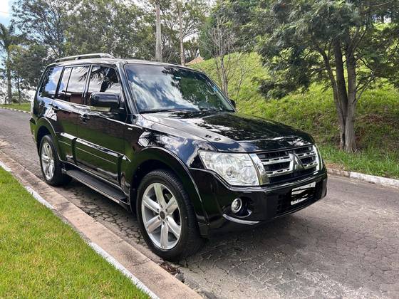 MITSUBISHI PAJERO FULL 3.2 HPE 4X4 16V TURBO INTERCOOLER DIESEL 4P AUTOMÁTICO